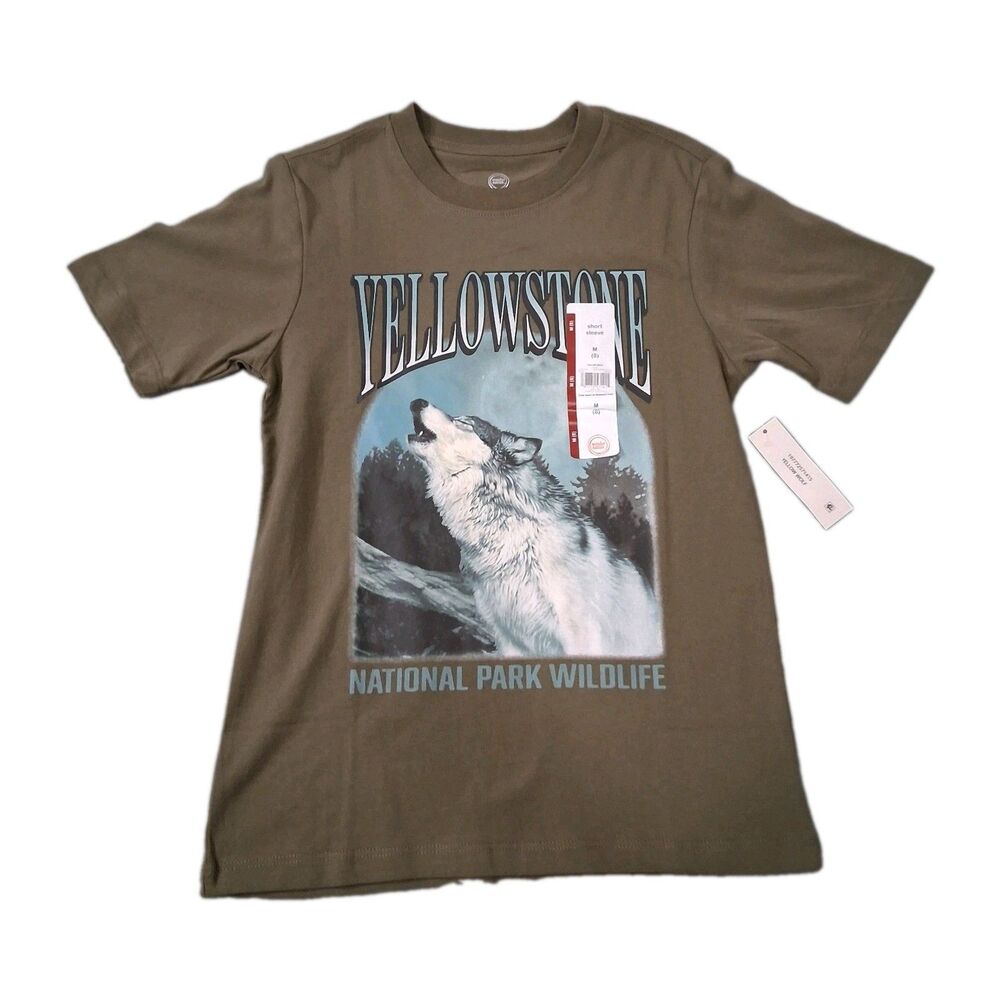 Yellowstone Wolf Tshirt Kids Size 8 Tee Cotton Wildlife Park Vacation Nature